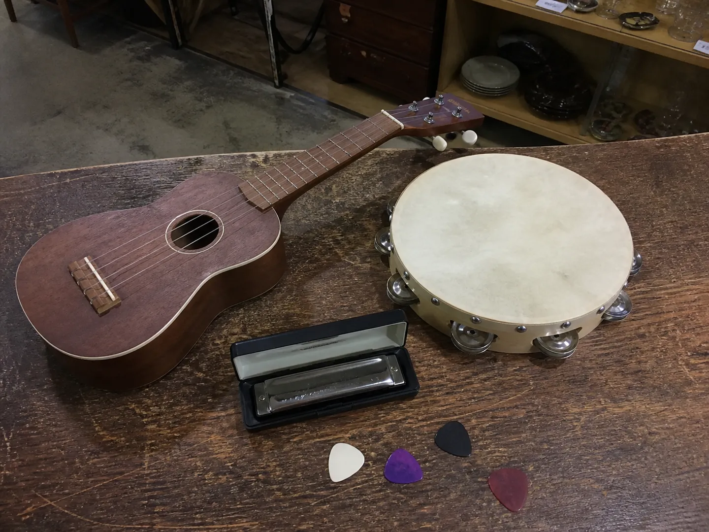 Illustrative example: mixed instruments