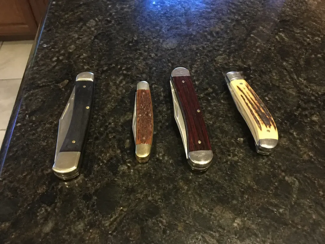 Illustrative traditional knife example 8