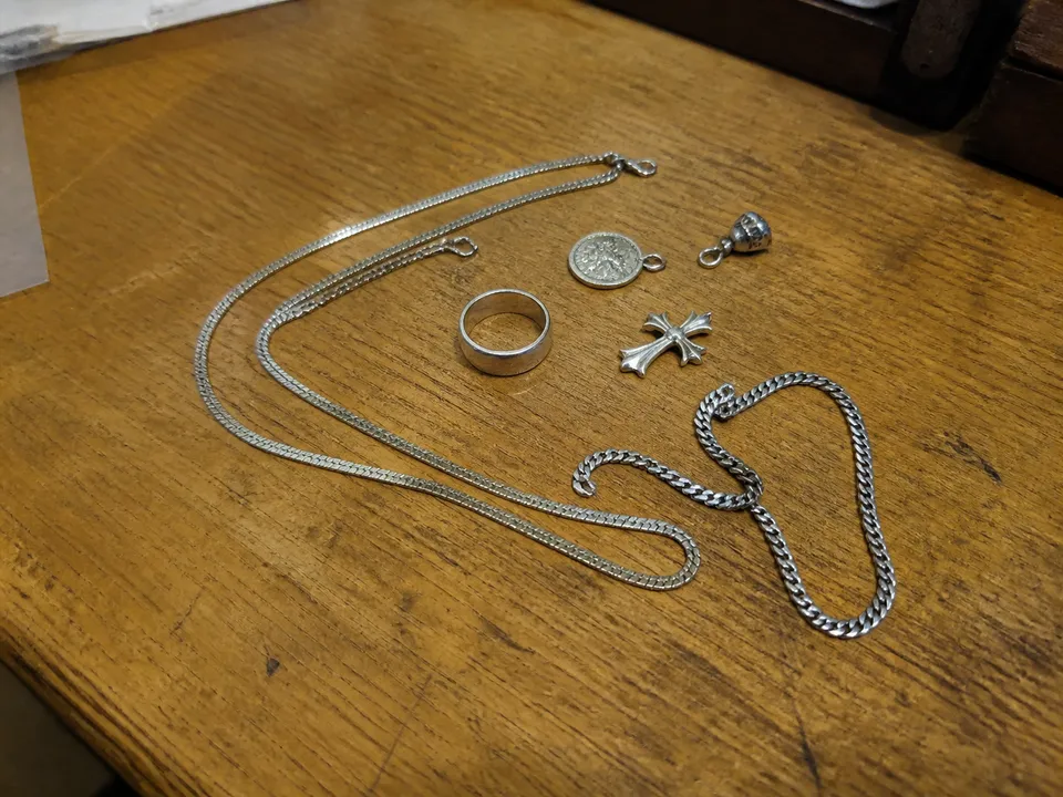 Informal countertop example of silver